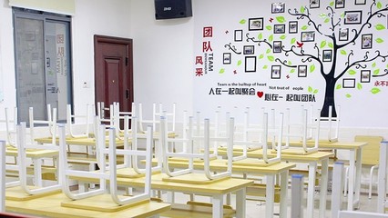 郴州北大青鳥學(xué)費分析 計算機軟硬件及輔助設(shè)備零售課程是否昂貴？